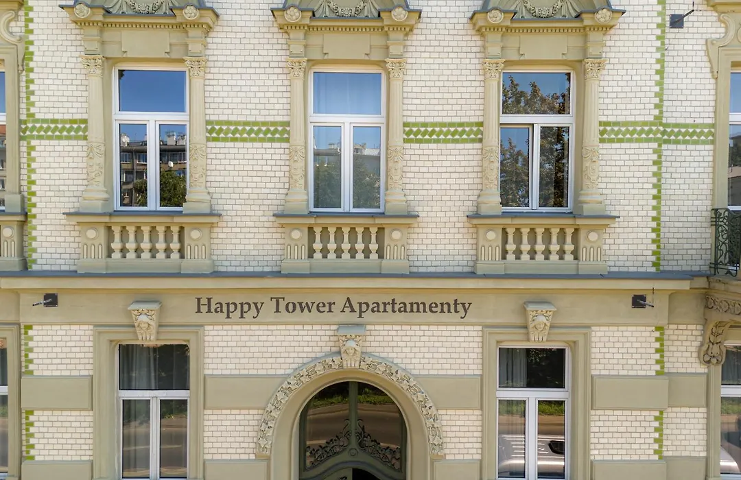 Happy Tower-1